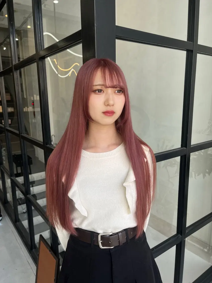ロング カラー MaisonHALU 梅木琉衣のヘアスタイル
