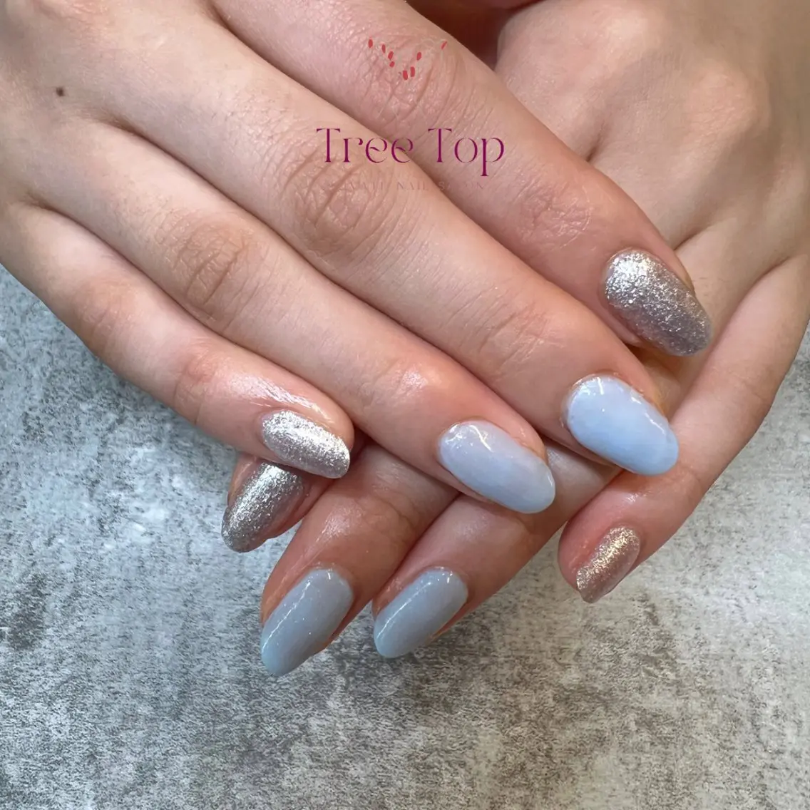 ミディアム nailsalon Tree Topの眉毛・アイブロウイメージ