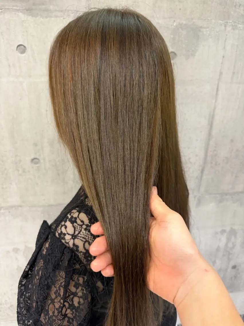 【秋限定🍂】カット✂️✖️✨髪質改善カラー✨の写真
