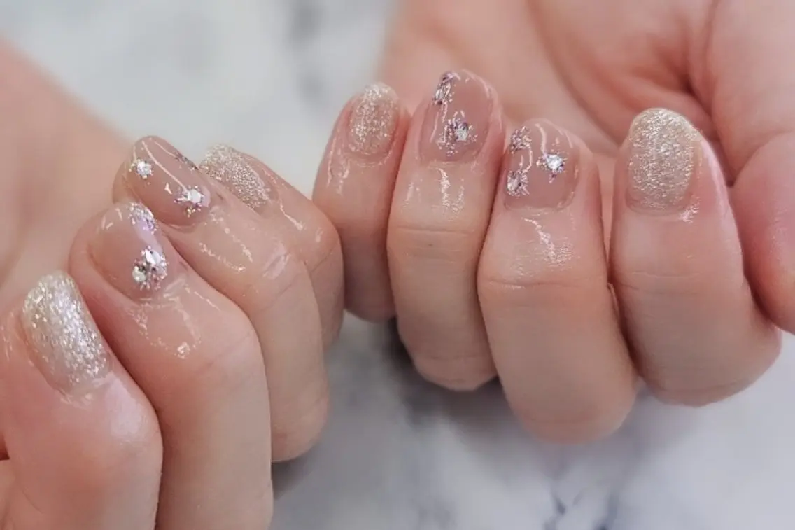 ネイル シンプルネイル luire YUUNAのネイルデザイン