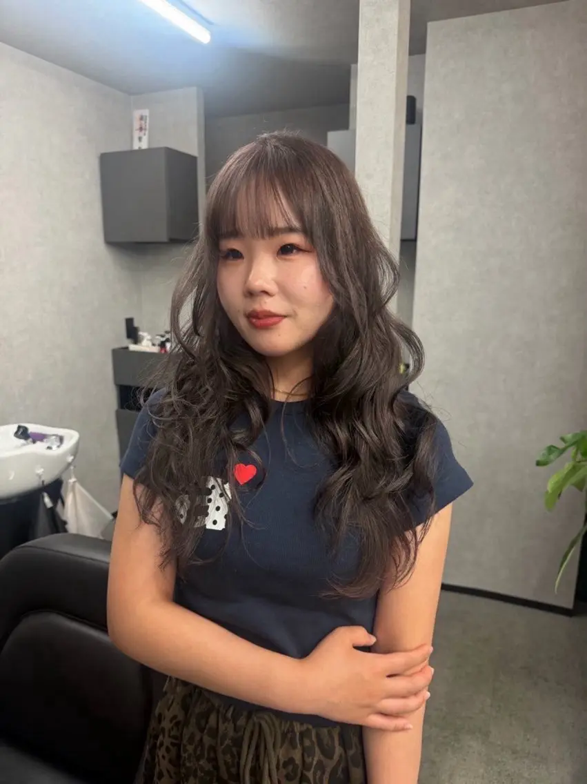 ロング カラー ロング ヘアカラー アヤカ （AYAKA）のヘアスタイル