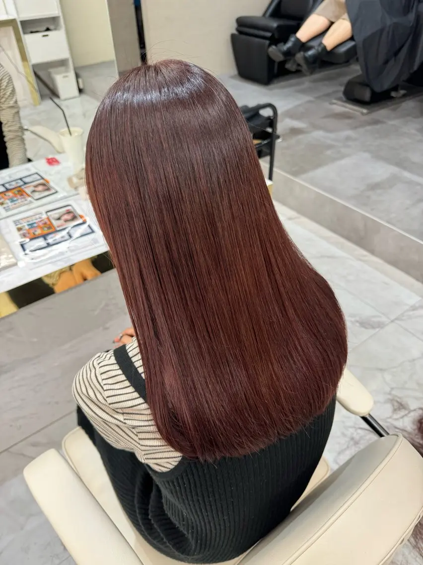 セミロング カット 縮毛矯正 トリートメント ｅｒｉ 🧴🫧のヘアスタイル