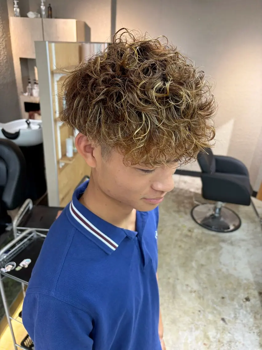 メンズ カット ヘアカラー パーマ 🏅EIGHT難波/ 【店長】タモツのヘアスタイル