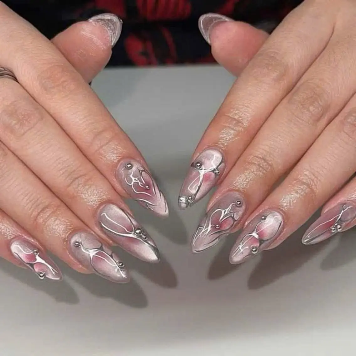 ネイル ジェルネイル ハート 韓国ネイル ロングネイル ミラーネイル ハンドネイル Umee Nailのネイルデザイン