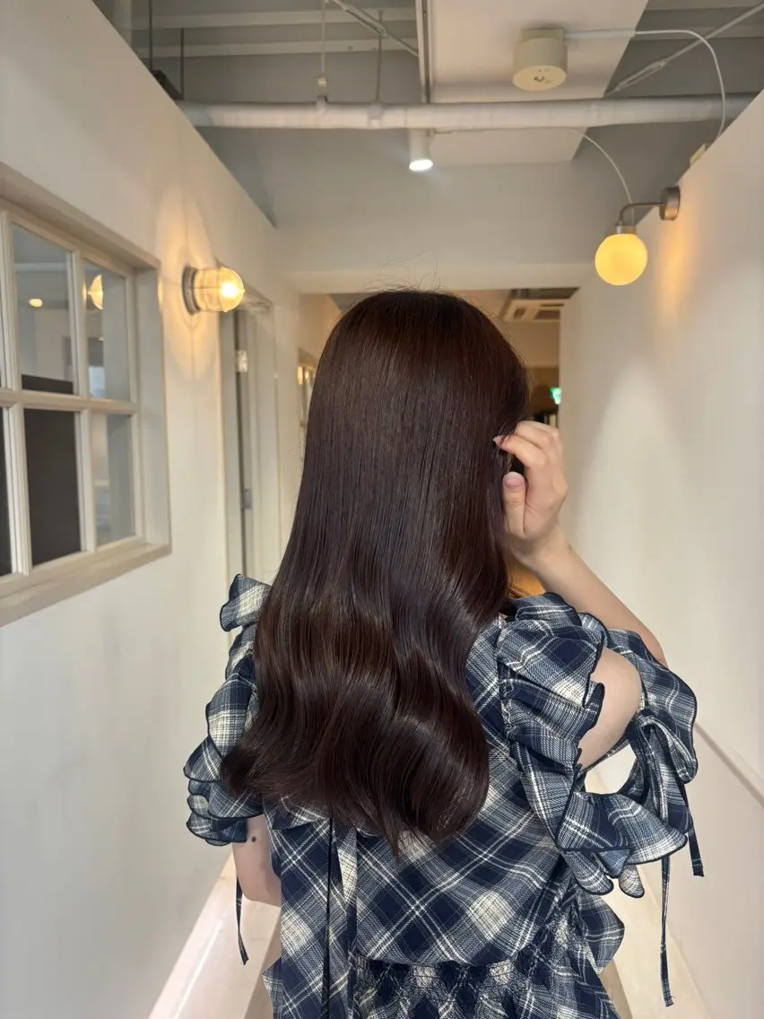 ミディアム ピンクブラウン ヘアカラー 大塚 美侑のヘアスタイル