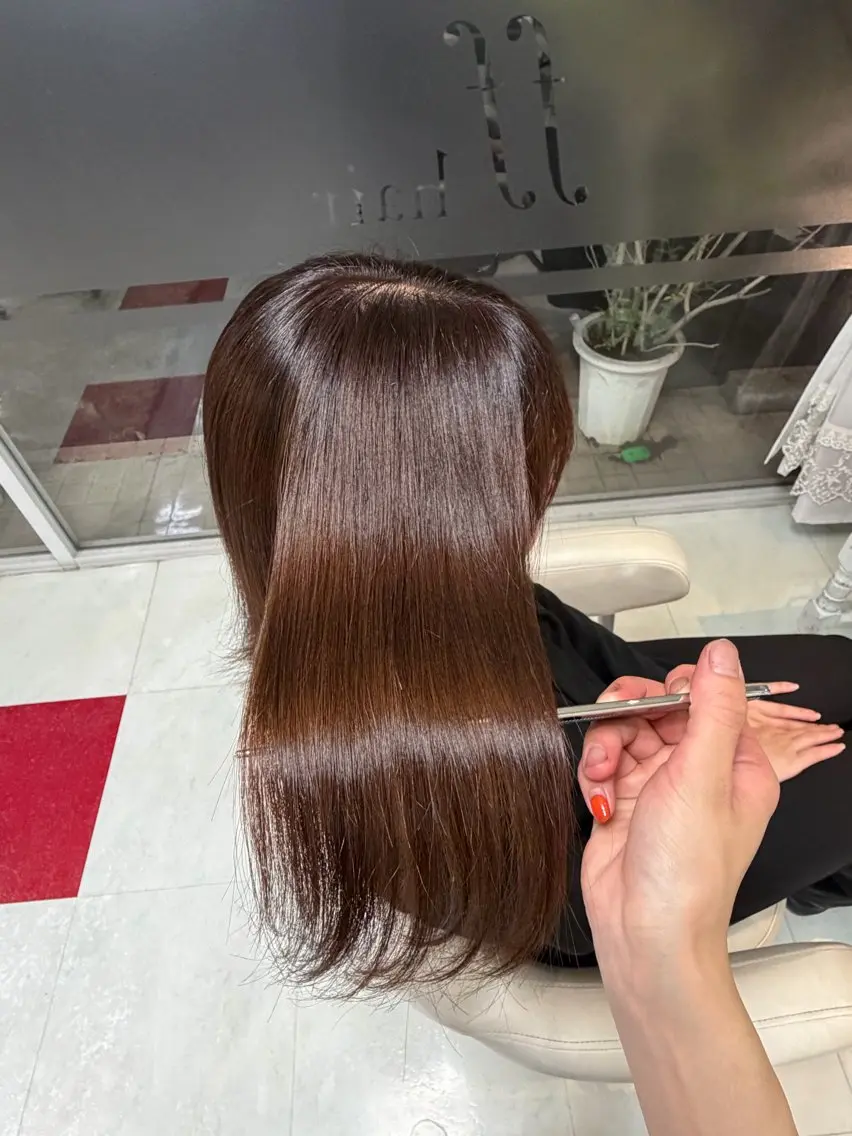 セミロング トリートメント ヘアカラー 藤本 麗夏のヘアスタイル