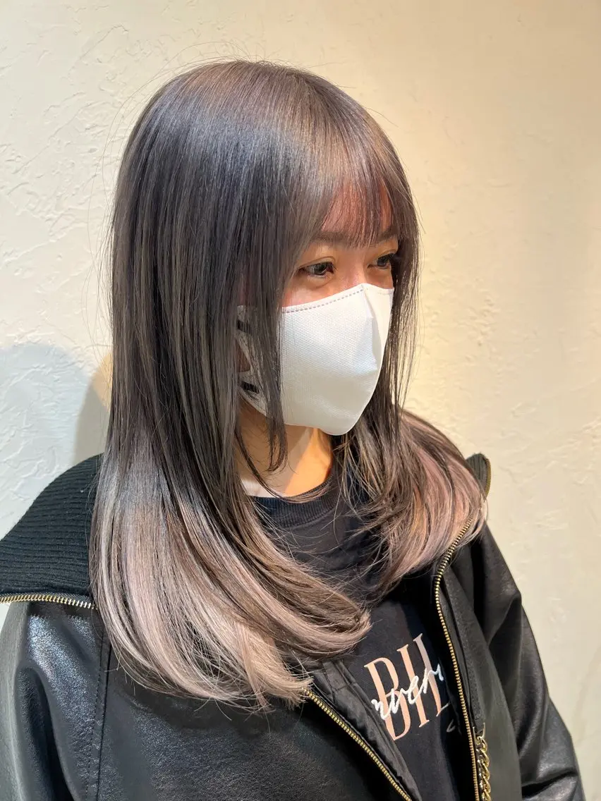 セミロング カラー パーマ たけかわ みずきのヘアスタイル