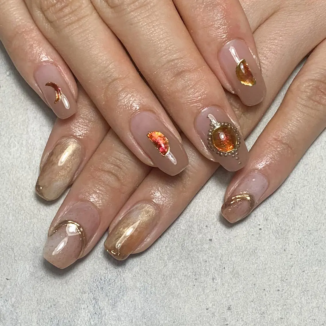 ネイル ハンドネイル FIORITURA aiのネイルデザイン