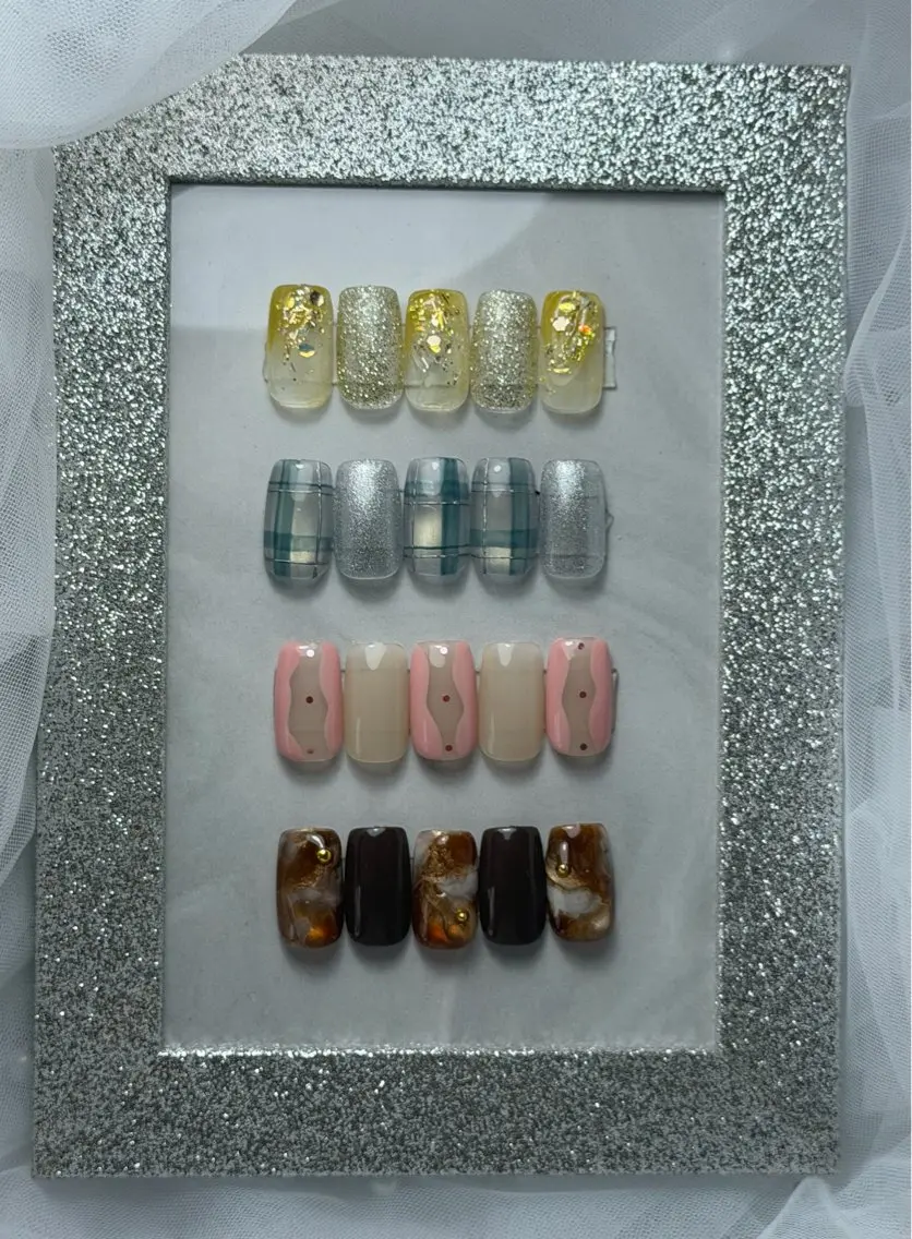 monthly designの写真