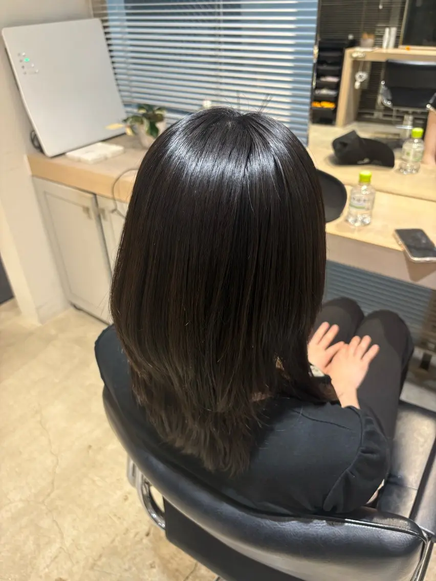 セミロング パーマ セミロングパーマ 髪質改善 ストレートパーマ 縮毛矯正 SHEAaoyama イソダハルカのヘアスタイル