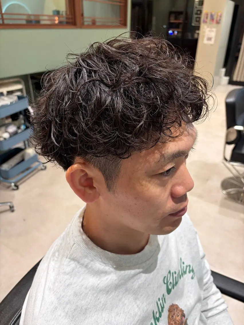 ショート メンズ 萩原 貴志のヘアスタイル