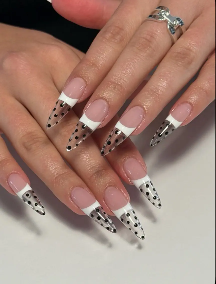 ネイル ハンドネイル NiJi Nailsのネイルデザイン