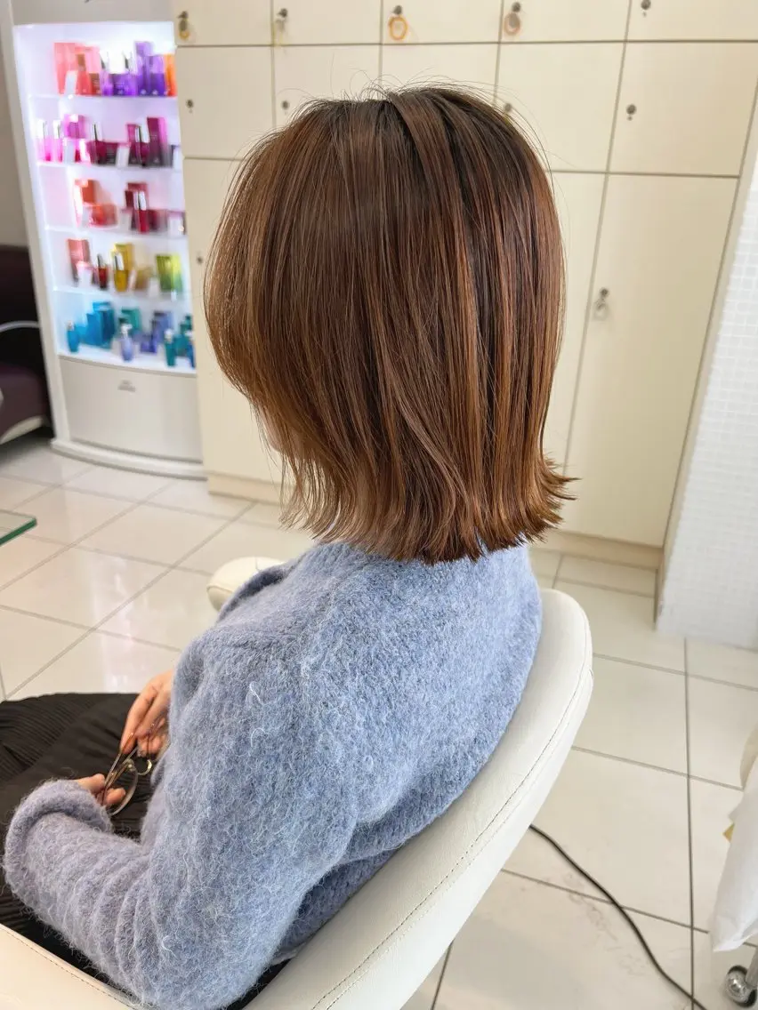 ブリーチ透明感カラー /レイヤー👗しずかのヘアスタイル