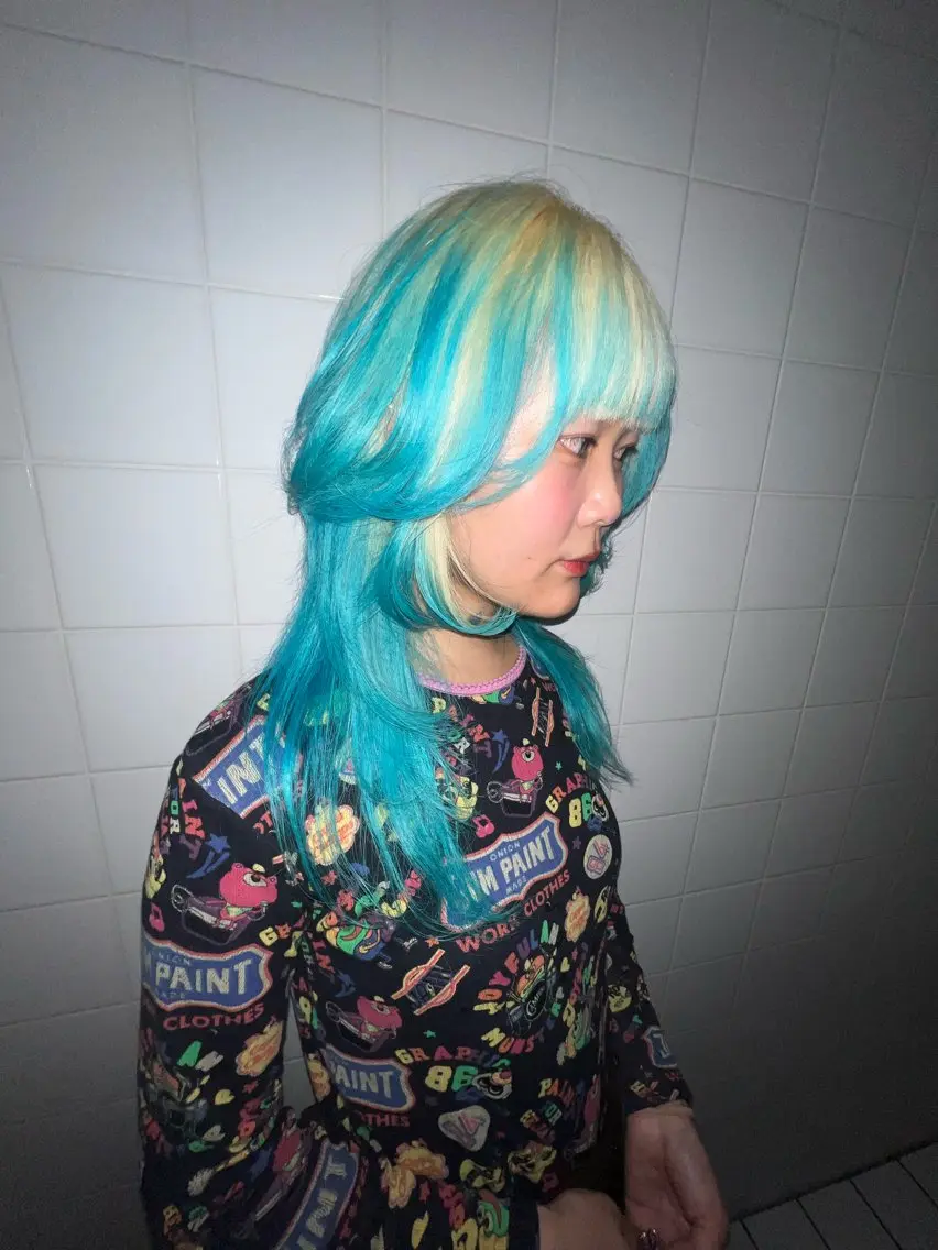 セミロング カット ヘアカラー 💥ウルフカット デザインあんな💥のヘアスタイル