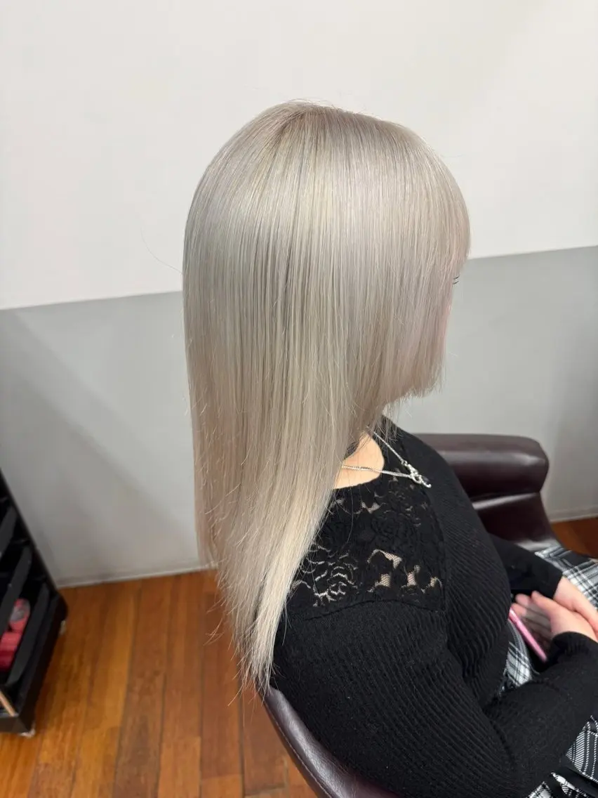 セミロング カットモデル募集 ✨MIAのヘアスタイル