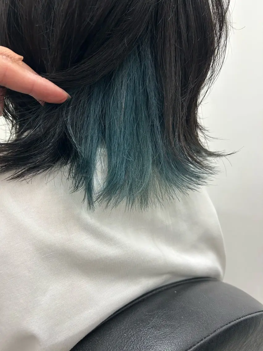 ショート カラー ヘアアレンジ カット ヘアカラー トリートメント 𝑅𝑖𝑛𝑎🍒 レイヤー/ベージュのヘアスタイル