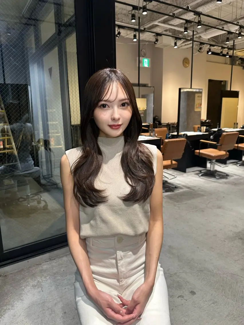 ロング カラー 韓国レイヤーカット 透明感カラー冨田那樹のヘアスタイル