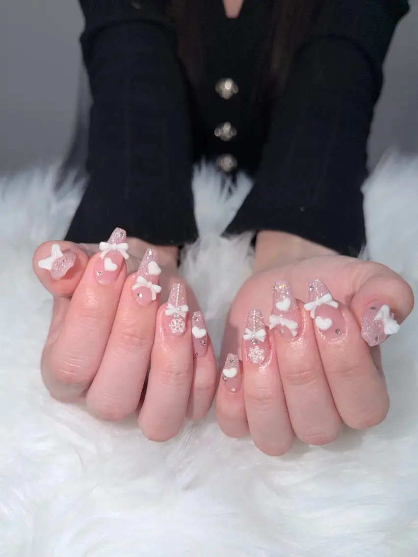 ネイル ハンドネイル BERA NAILSのネイルデザイン
