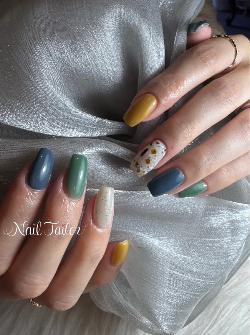 ネイル 持ち込み 春ネイル スクエアネイル ストーンネイル ハンドネイル NailTailor ネイルテイラーのネイルデザイン