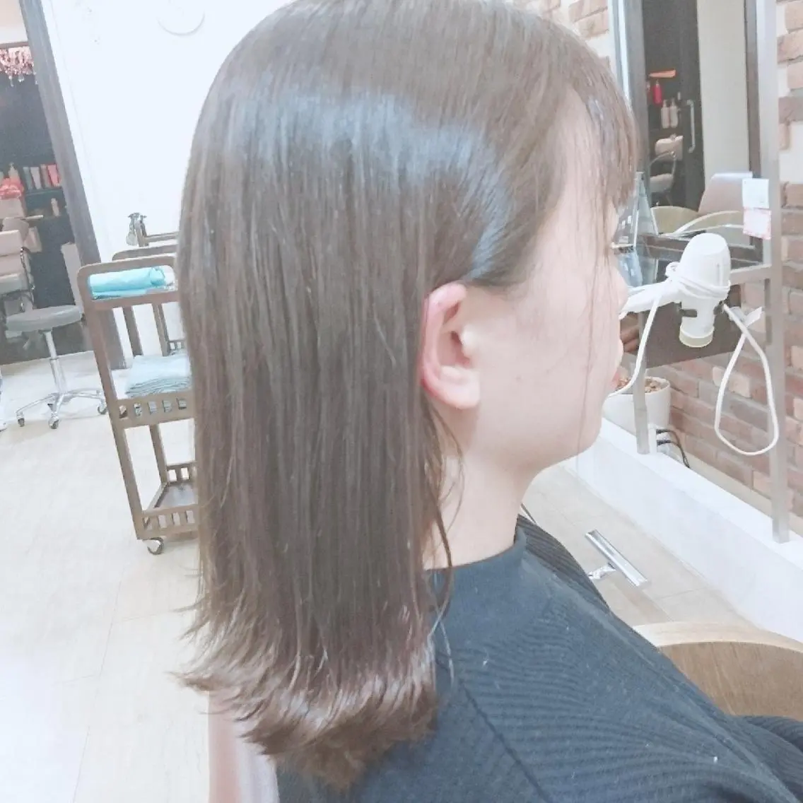 ミディアム カット ヘアカラー ツヤ髪ケアカラー✨ 中谷良成のヘアスタイル
