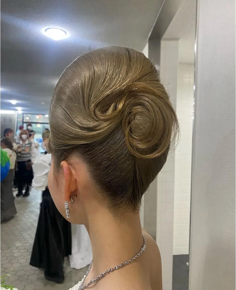 ロング 佐藤 優衣のヘアスタイル