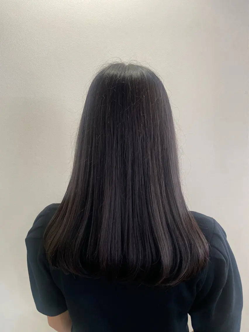 セミロング カラー レイヤーカット ヘアカラー トリートメント ハイトーン/レイヤー 似合わせ・ユキノのヘアスタイル