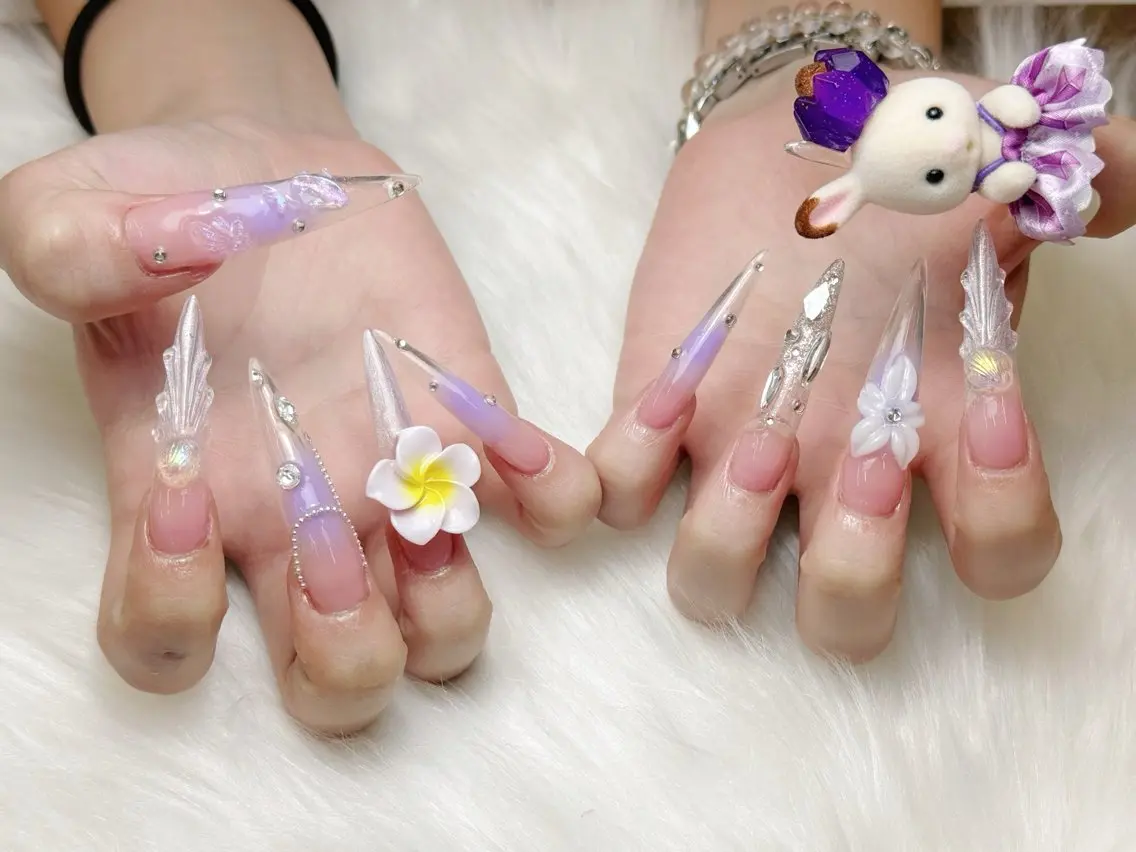 ロング ハンドネイル 28nails .thaoのネイルデザイン