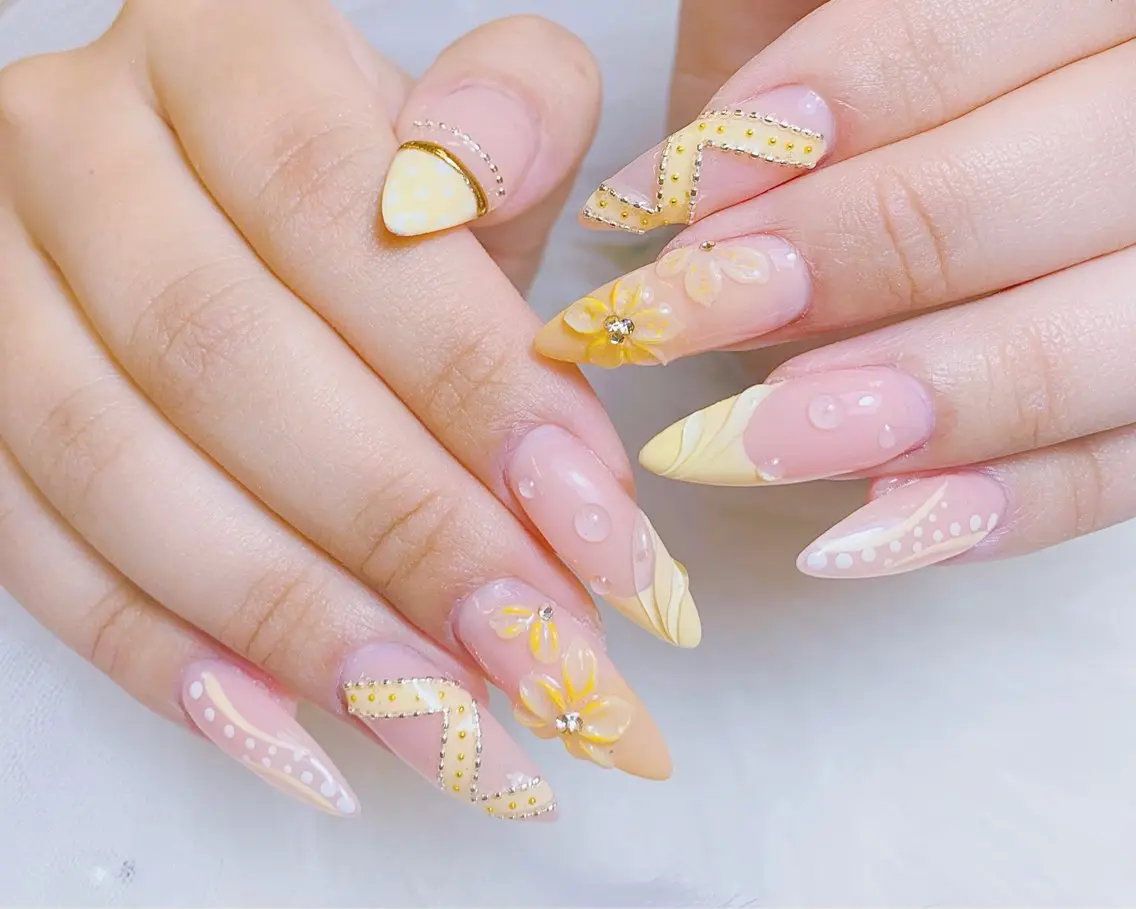 ネイル チークネイル 長さ出し フットネイル 韓国ネイル マグネットネイル ハンドネイル ハンドケア AN NAIL _HOAのネイルデザイン