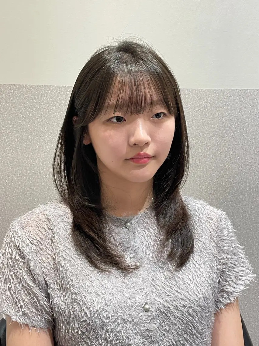 ミディアム ハッシュカット 韓国風ヘア レイヤーカット カット トリートメント ❤︎︎韓国ヘア❤︎︎ 𝑺𝒉𝒊𝒉𝒐のヘアスタイル
