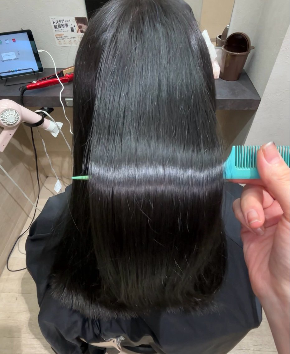 ロング カット ヘアカラー トリートメント 山本 あゆみのヘアスタイル