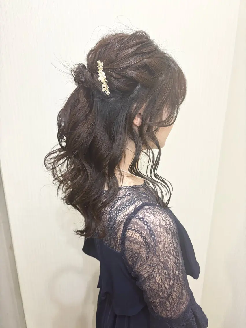 ヘアアレンジ naitre 🌼SHIORI🌼のマツエク・マツパデザイン