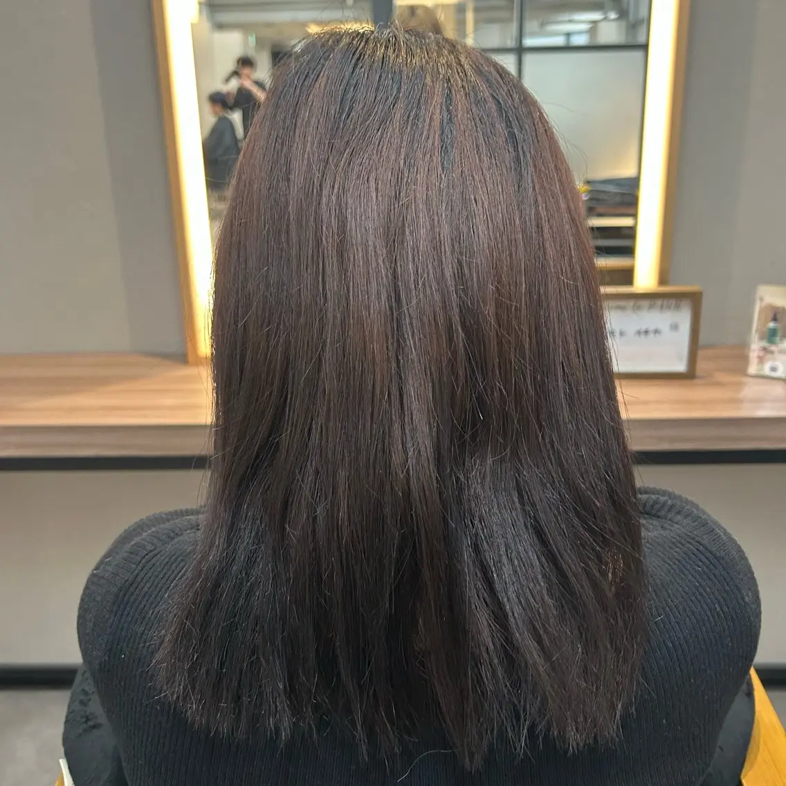 セミロング カラー ブリーチ 髪質改善 縮毛矯正 レイヤー/ハイトーン 艶感/ririkaのヘアスタイル