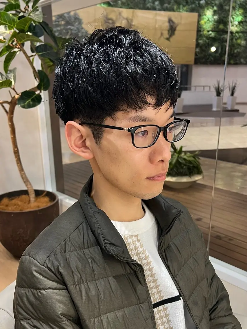 ショート パーマ メンズ カット パーマ 梅田茶屋町メンズ 専門美容師 山元一平のヘアスタイル