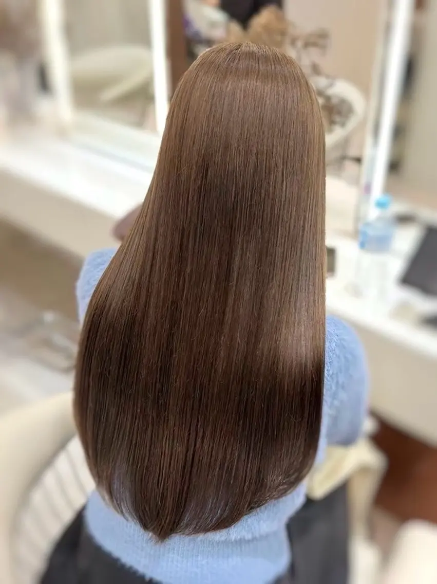 ロング カラー ブラウンカラー 透明感カラー ナチュラルブラウン 髪質改善 トリートメント ヘアカラー トリートメント レイヤー/ハッシュ 渋谷/サッタのヘアスタイル