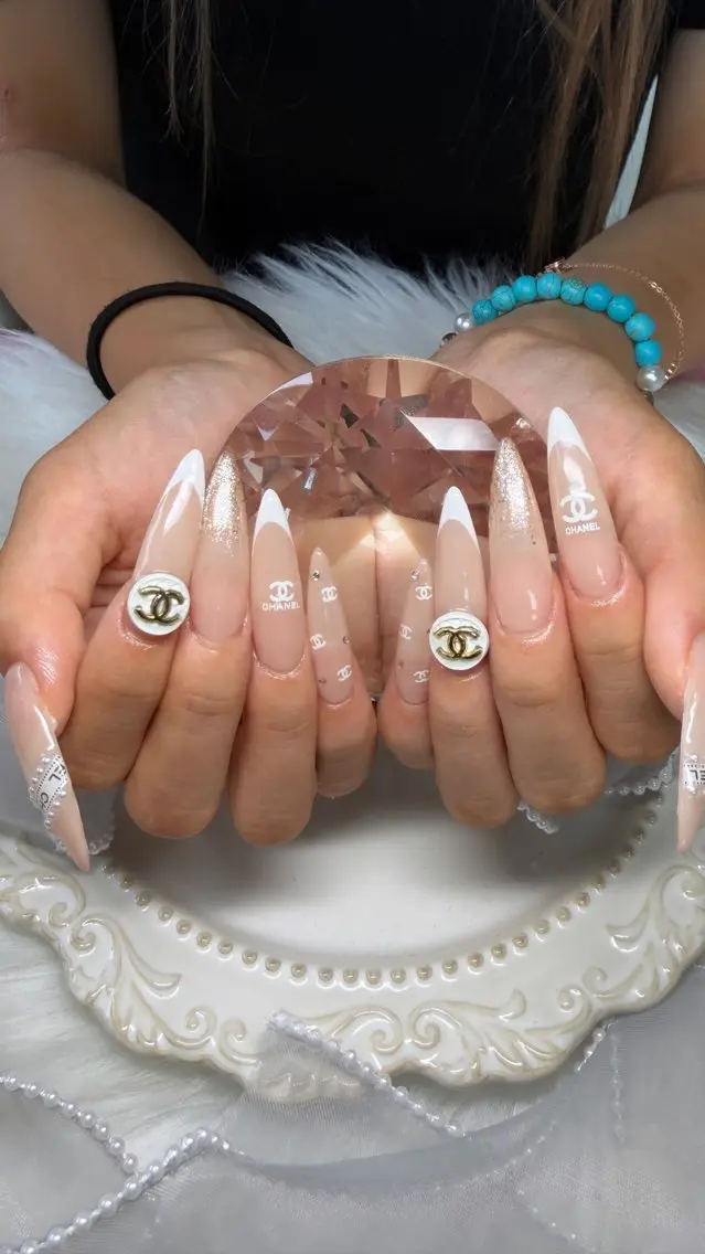 ネイル ハンドネイル 🅁nail🪞✨ risa🎀のネイルデザイン
