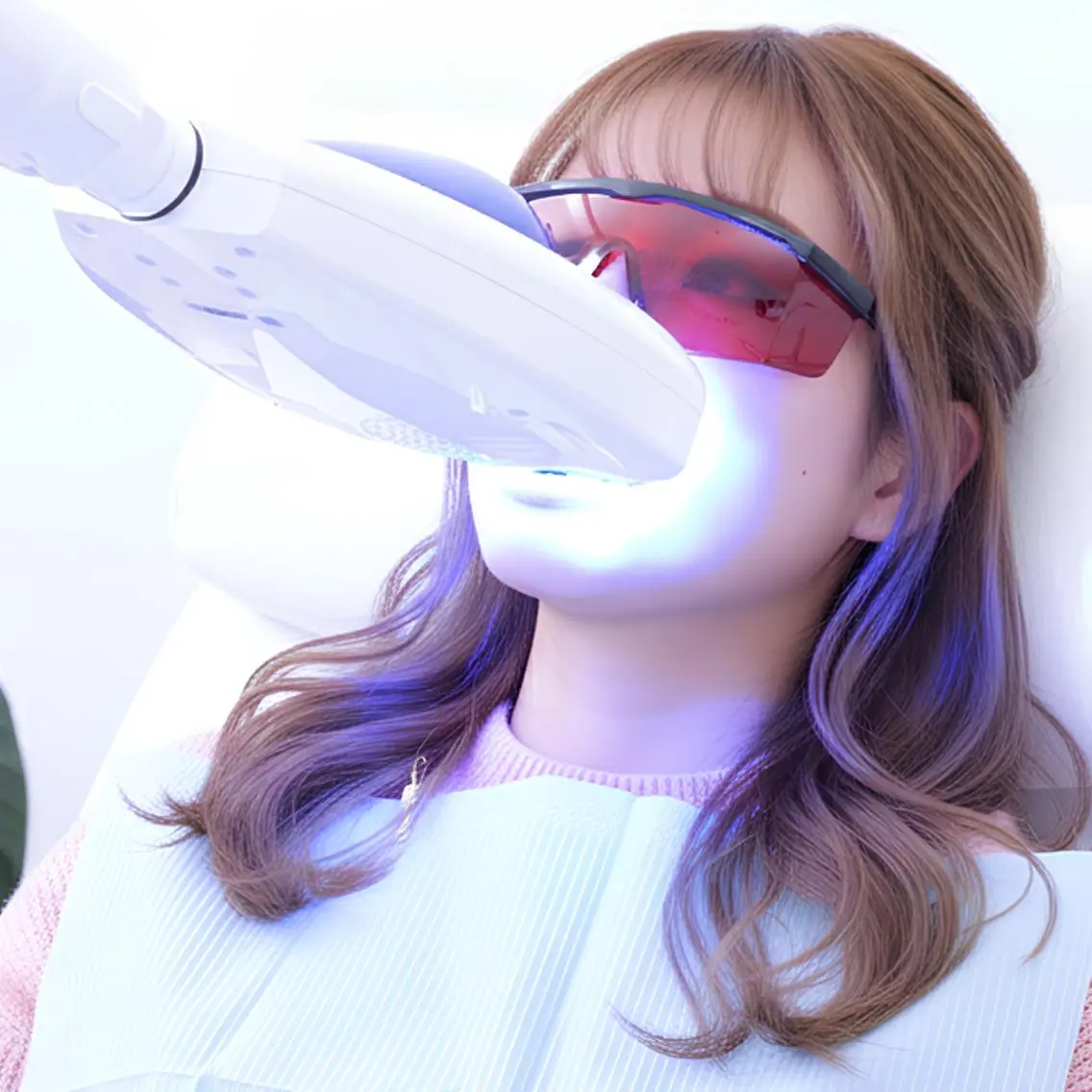 【学割U24】学生応援クーポン◎ホワイトニング LED照射 8分×2回 ¥3500の写真