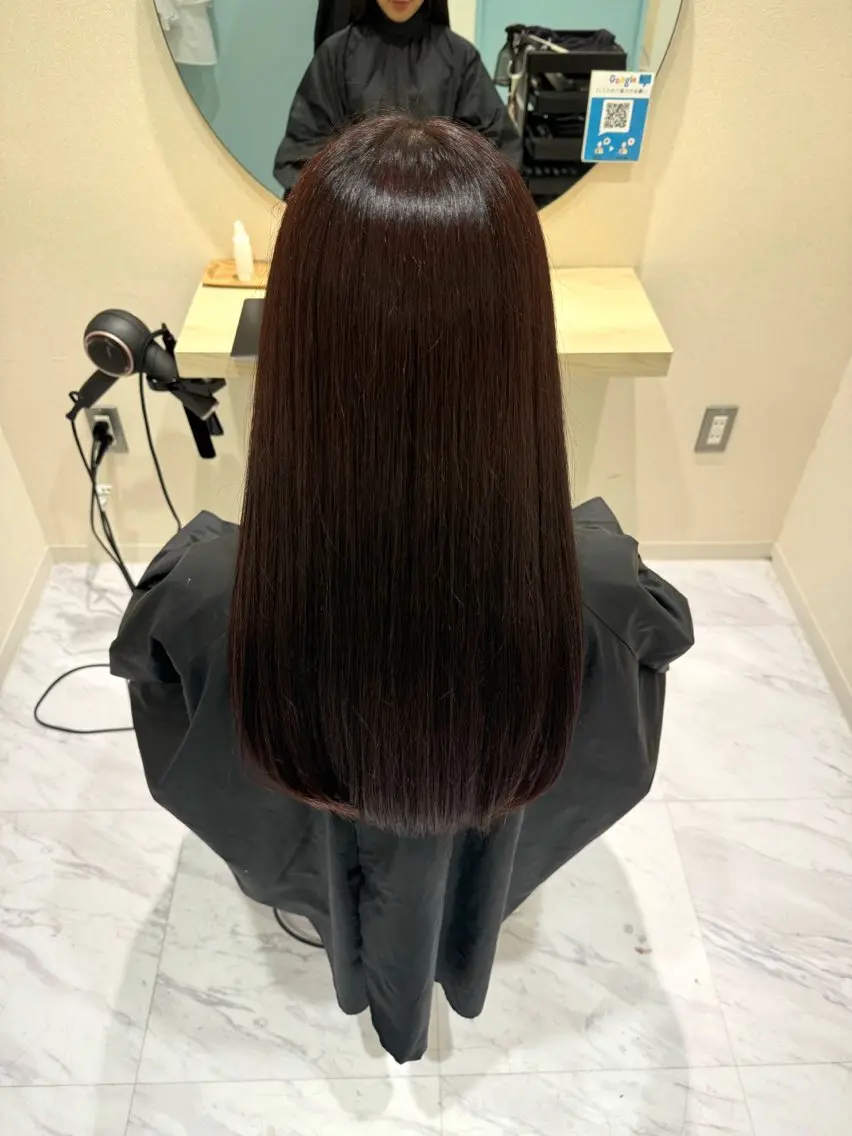 カット＋ケアカラー＋質感再生SPトリートメント＋COTAミニスパ付きの写真