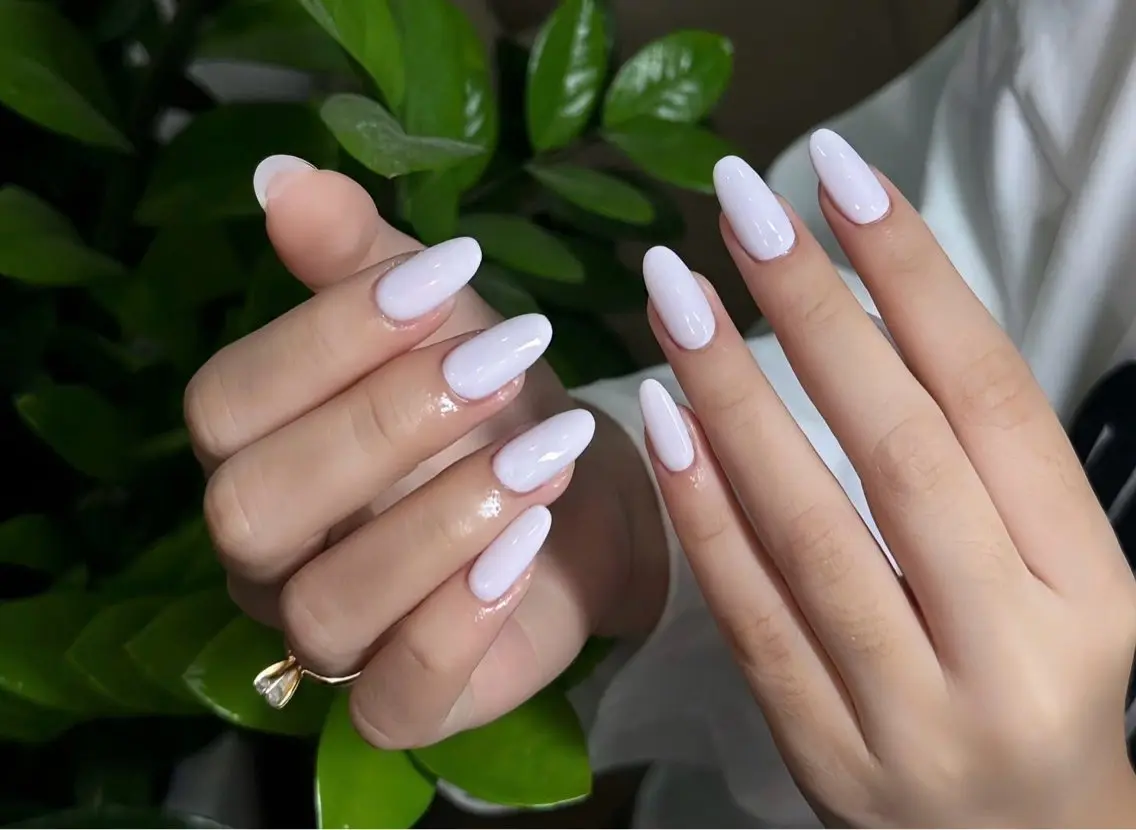 ネイル アートネイル ボルドー フレンチネイル ジェルネイル 氷ネイル・うるうるネイル ハンドネイル Julie NailSalonのネイルデザイン