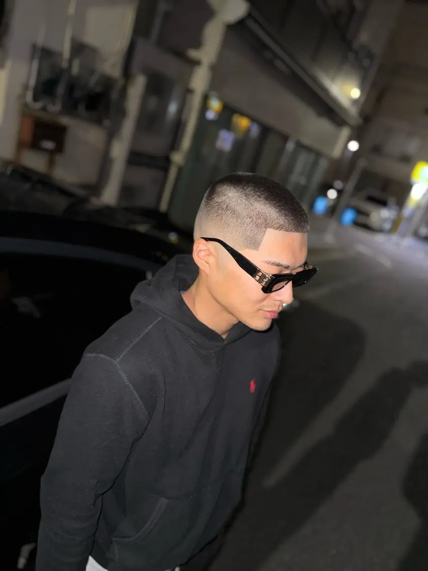 ショート 亀島 慈佑のヘアスタイル