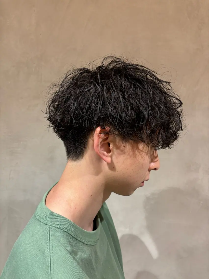 ショート メンズ メンズパーマ 波巻きパーマ 横浜/レイヤー/ カネコのヘアスタイル