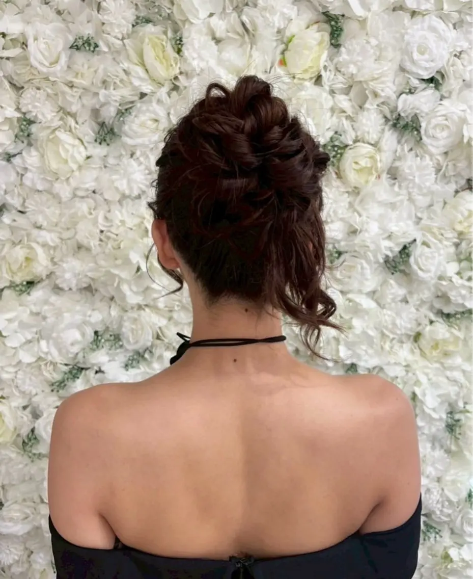 ロング ヘアアレンジ お団子ヘア ヘアセット ベルグロー 原宿👸のヘアスタイル