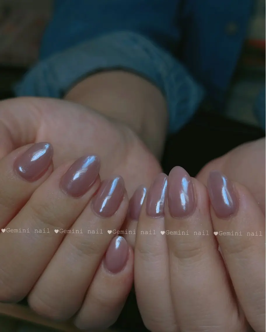 ネイル ミラーネイル Gemini nail.Yukiのネイルデザイン