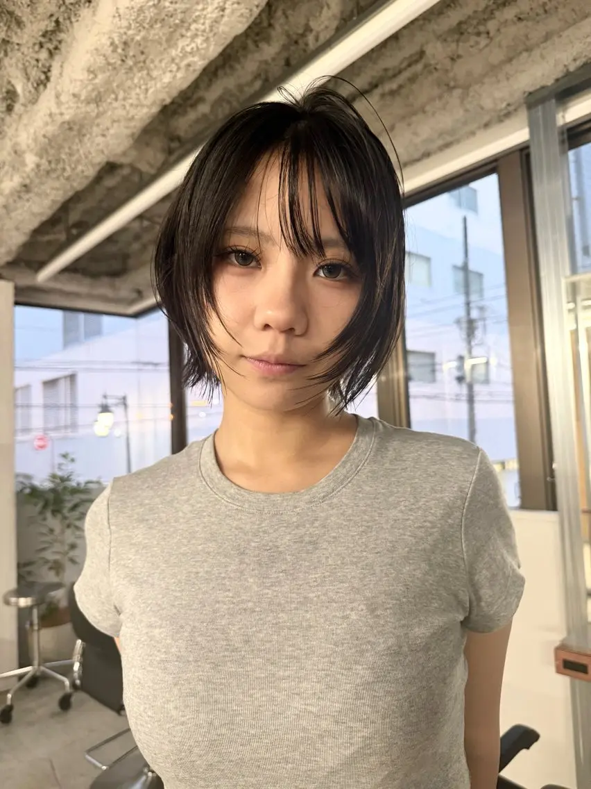 ショート カット ヘアカラー オリーブベージュ／ レイヤー／yuzu♡のヘアスタイル