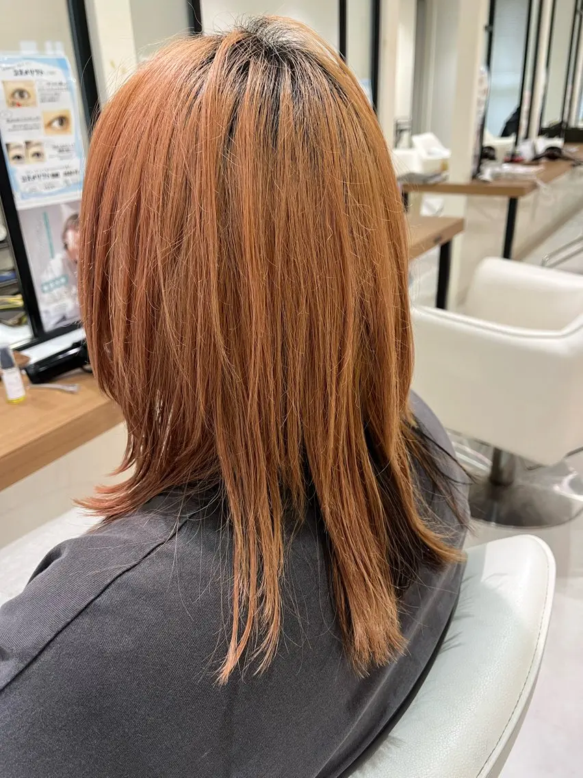 ミディアム レイヤーカット 山内 優奈のヘアスタイル