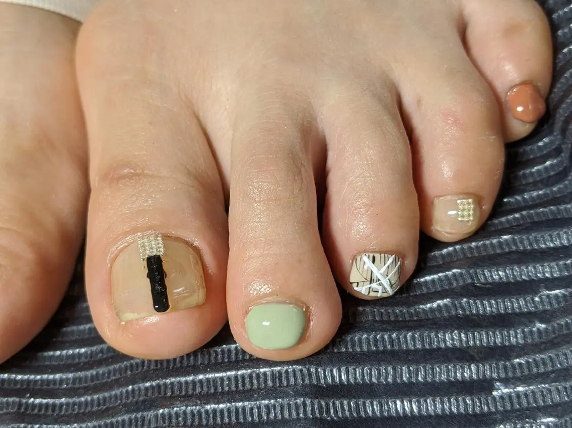 ネイル フットネイル フットネイル yuu -joynailのネイルデザイン