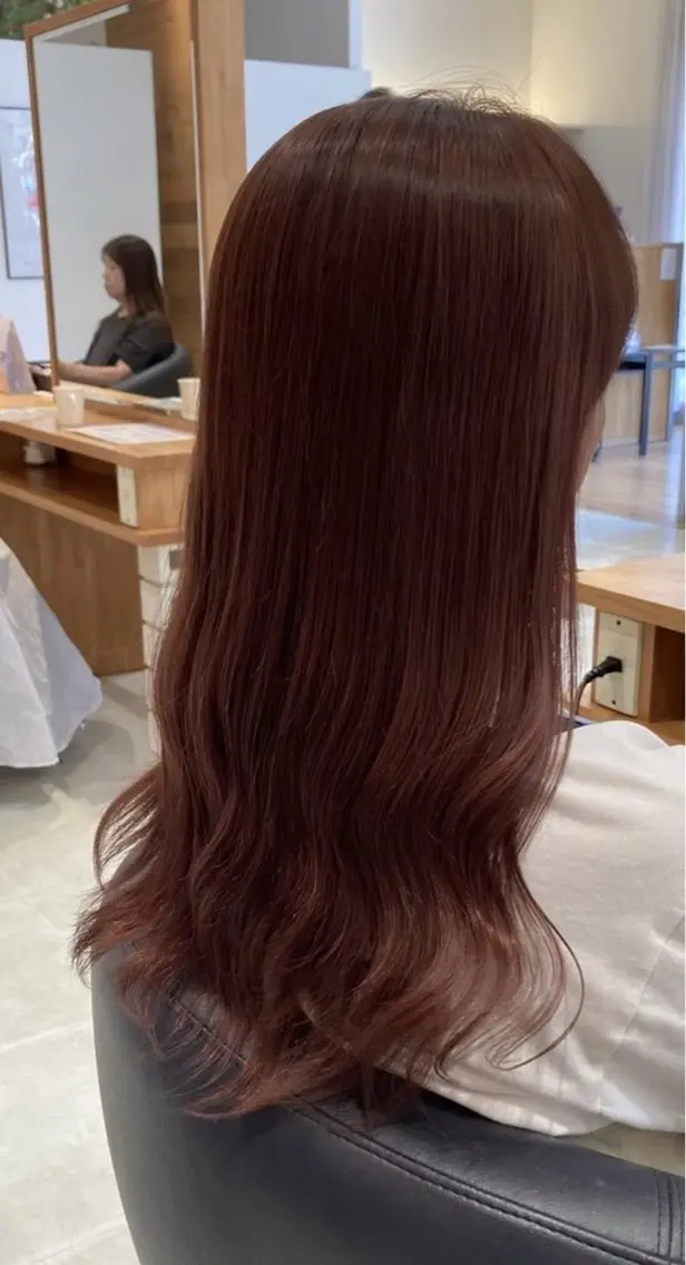 ロング ロング カット ヘアカラー 花田 梨佳のヘアスタイル