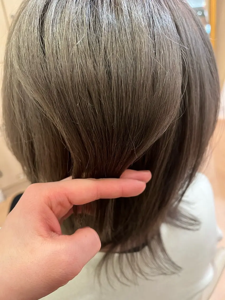 ミディアム ヘアカラー Ha naのヘアスタイル