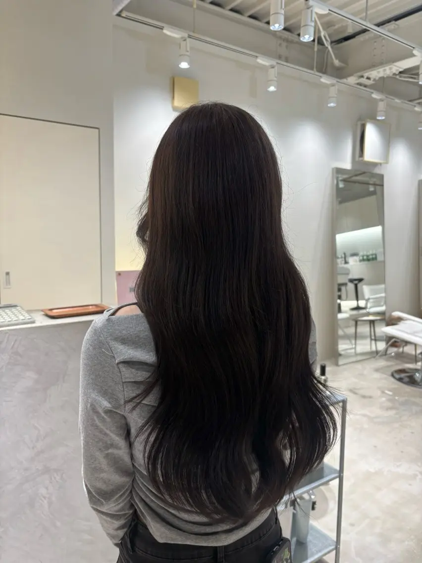 カラー ヘアカラー 立川 琳央奈のヘアスタイル