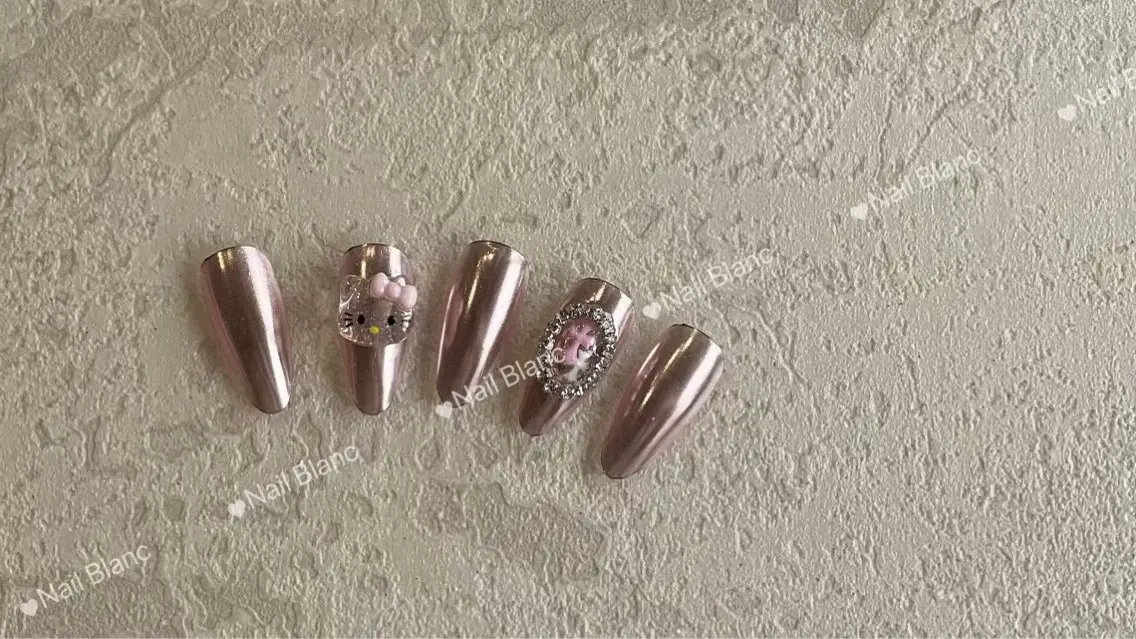 ネイル Nail nanamiのネイルデザイン