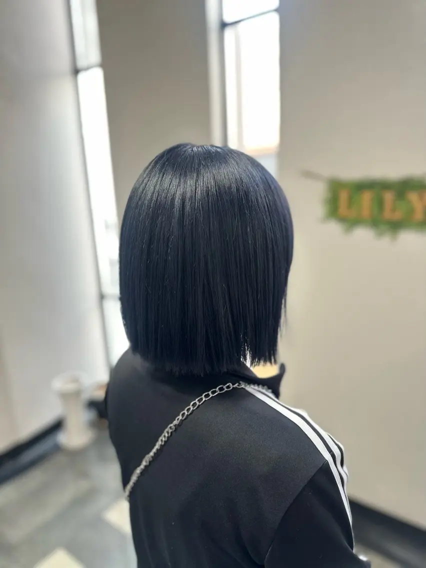 ショート MOURI CHISATOのヘアスタイル